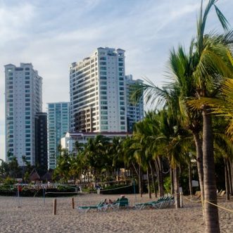 Writing Prompt Exercise: A luxurious beach-side hotel